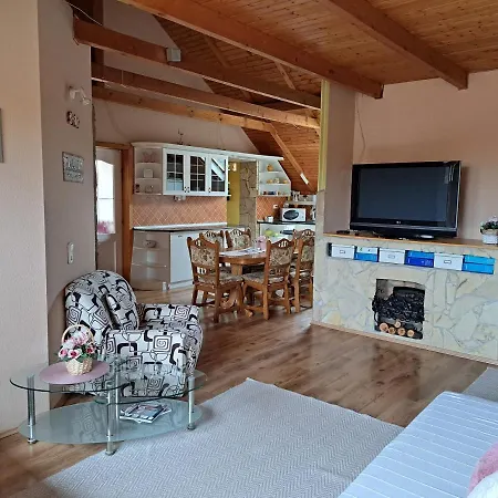 Apartamento Kismarosi Center Verőcemaros