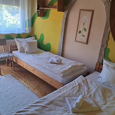 Apartment Kismarosi Center