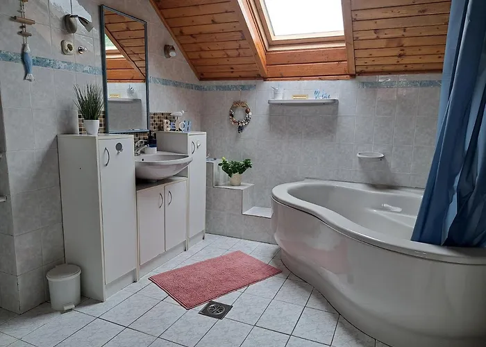 Kismarosi Center * Verőcemaros