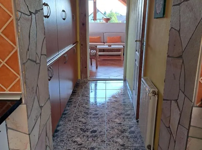 Kismarosi Center 公寓 Verőcemaros